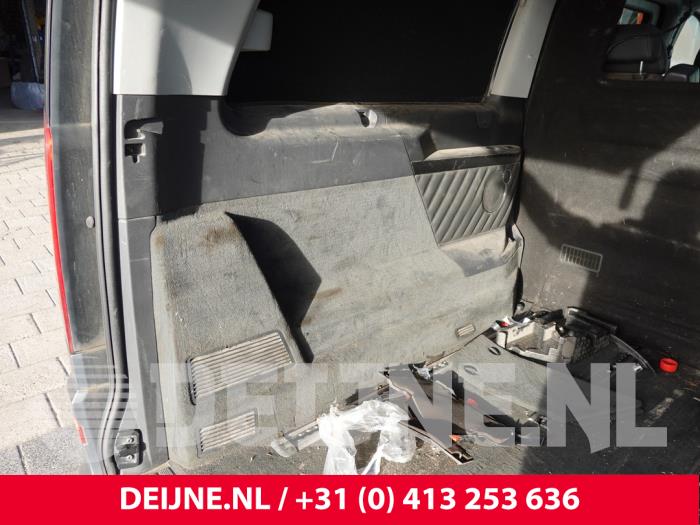Mercedes Viano Zijpaneel Bekleding links-achter O330289