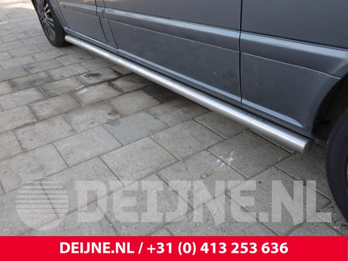Mercedes Viano Sidebar O330317