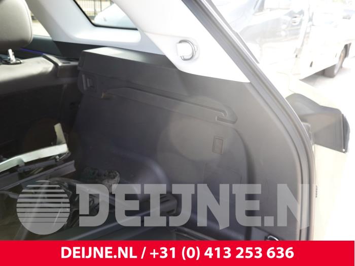 Jaecoo J7 Kofferbakbekleding rechts O330402