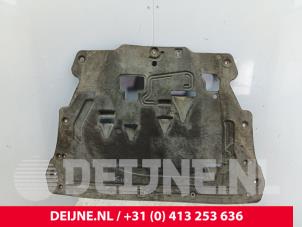 Volvo XC90 Bumper onderplaat O330147 foto 3