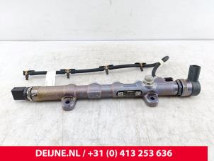 Mercedes Vito Fuel injector nozzle O331018 photo 2