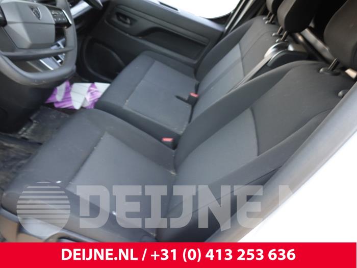 Peugeot Expert Stoel links O331040