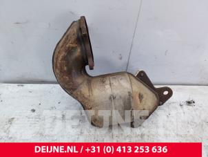 Nissan Interstar Katalysator O331043 foto 2