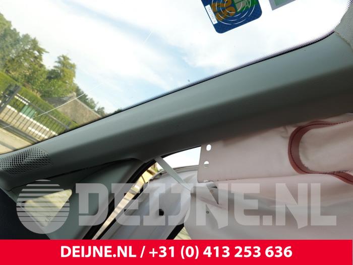 Volkswagen Caddy A-pillar cover, right O331328