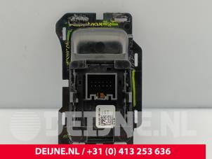 Volkswagen Caddy Parking brake switch O331355 photo 3