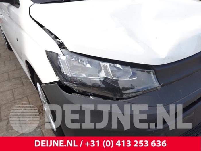 Volkswagen Caddy Headlight, right O331361