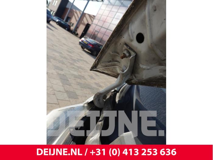 Peugeot Boxer Motorkap Scharnier O331773