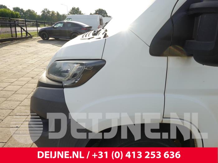 Peugeot Boxer Scherm links-voor O331795