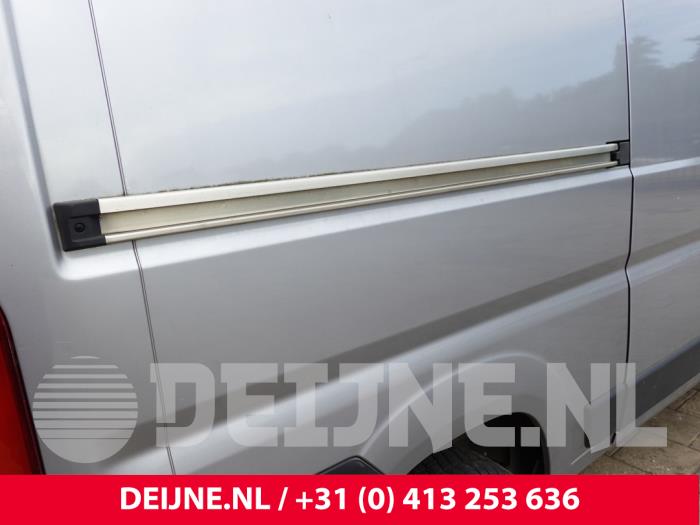 Peugeot Boxer Schuifdeur Rail rechts O331894