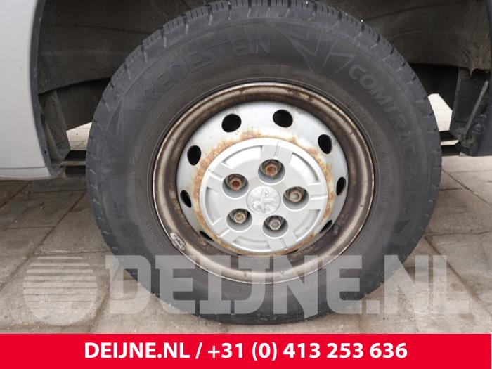 Peugeot Boxer Velg O331910