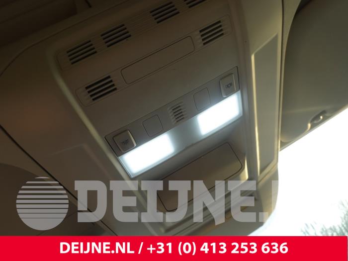 Volkswagen Crafter Interior lighting, front O332459