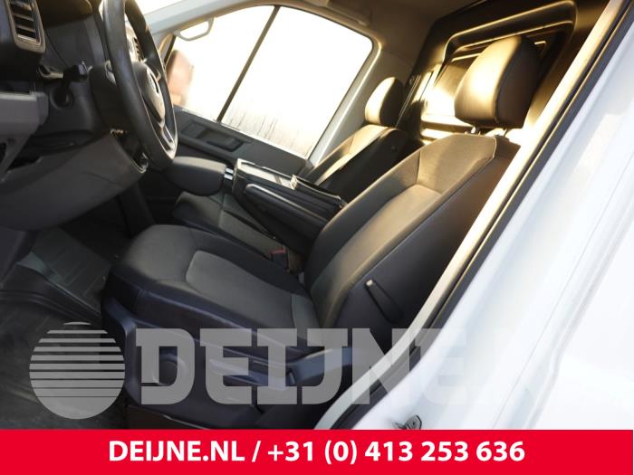 Volkswagen Crafter Seat, left O332548