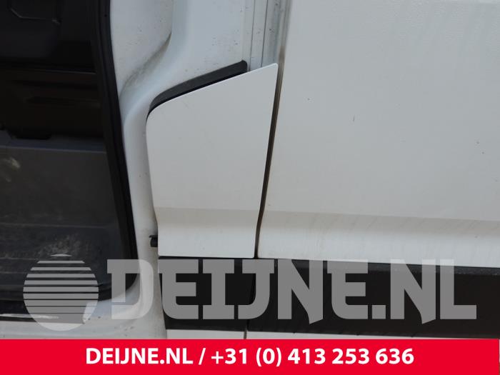 Volkswagen Crafter Tank cap cover O332553