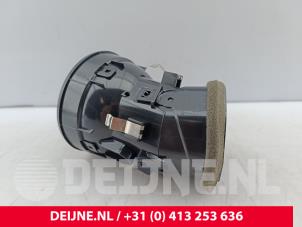 Mercedes Sprinter Luchtrooster Dashboard O332654 foto 3