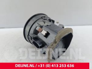 Mercedes Sprinter Luchtrooster Dashboard O332655 foto 3