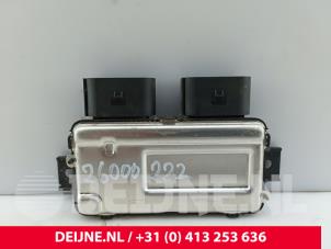 Mercedes Sprinter ADM brandstof module O332666 foto 2