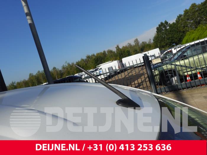 Renault Express Antenne O332837