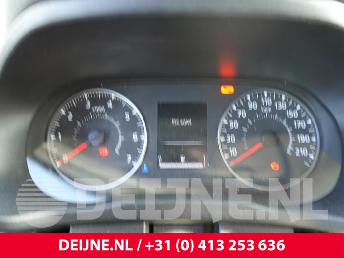 Renault Express Tacho - Kombiinstrument KM O332866