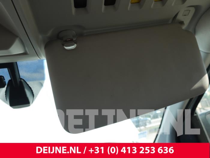 Renault Express Zonneklep O332918