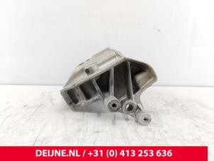 Nissan Primastar Motorsteun O333371 foto 3