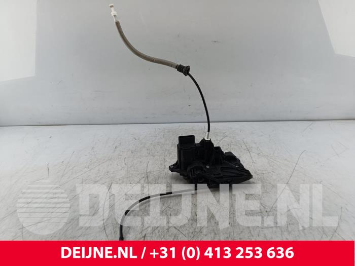 Volvo XC60 Deurslot Mechaniek 4Deurs rechts-voor O334864