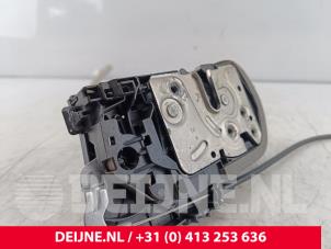 Volvo XC60 Deurslot Mechaniek 4Deurs rechts-voor O334864 foto 4