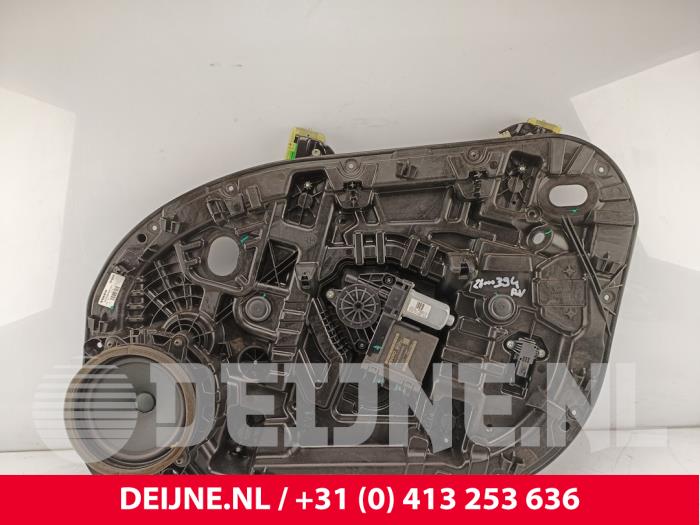 Volvo XC60 Ruitmechaniek 4Deurs rechts-voor O334863