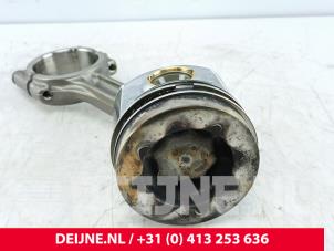 Volkswagen Transporter Kolben O335408 foto 2