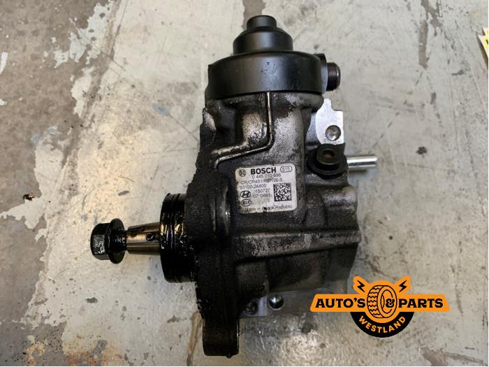 Gebruikte Dieselpomp Kia Optima (JFA) 1.7 CRDi 16V Prijs € 200,00 Margeregeling aangeboden door Auto's en Parts Westland B.V.