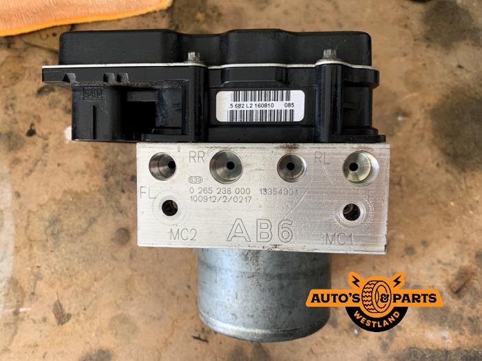 Gebruikte ABS Pomp Opel Meriva (B) 1.4 Turbo 16V ecoFLEX Prijs € 375,00 Margeregeling aangeboden door Auto's en Parts Westland B.V.