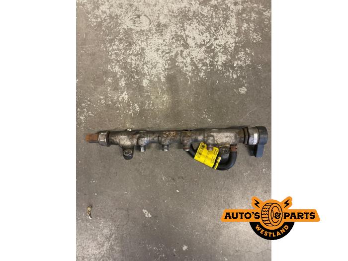 Gebruikte Injector brug Volkswagen Golf VII (AUA) 2.0 GTD 16V Prijs € 99,99 Margeregeling aangeboden door Auto's en Parts Westland B.V.