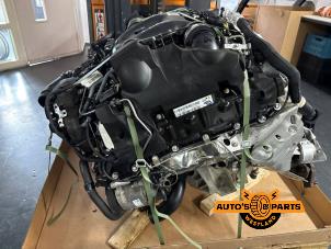 Gebruikte Motor Landrover Range Rover IV (LG) 4.4 SDV8 32V Prijs € 13.310,00 Inclusief btw aangeboden door Auto's en Parts Westland B.V.