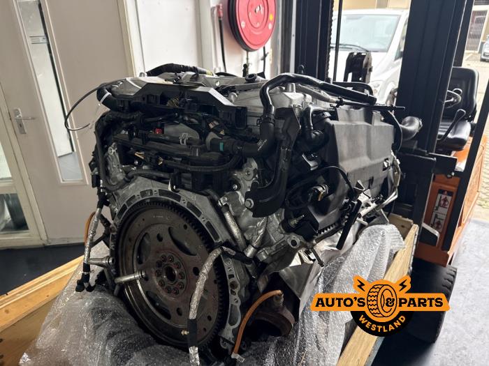 Gebruikte Motor Landrover Range Rover Sport (LW) 5.0 V8 32V SVR Prijs € 15.125,00 Inclusief btw aangeboden door Auto's en Parts Westland B.V.