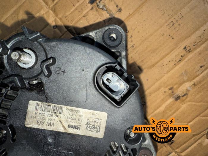 Dynamo van een Audi Q7 (4MB/4MG) 3.0 TDI V6 24V 2017