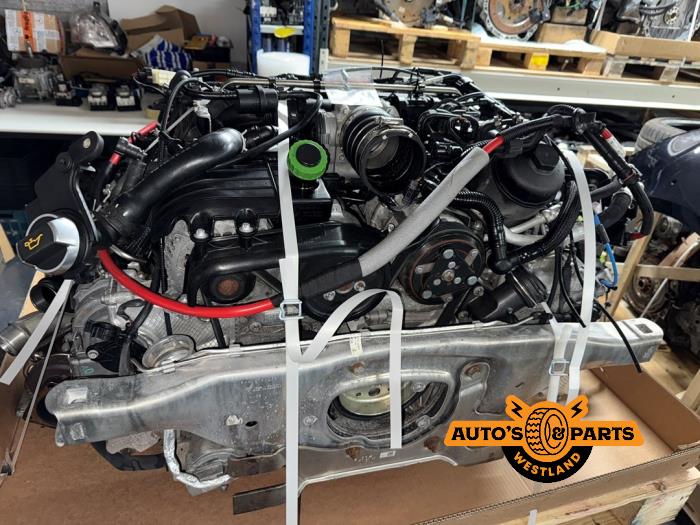 Gebruikte Motor Porsche 911 (991) 3.0 24V Carrera 4S Prijs € 12.100,00 Inclusief btw aangeboden door Auto's en Parts Westland B.V.