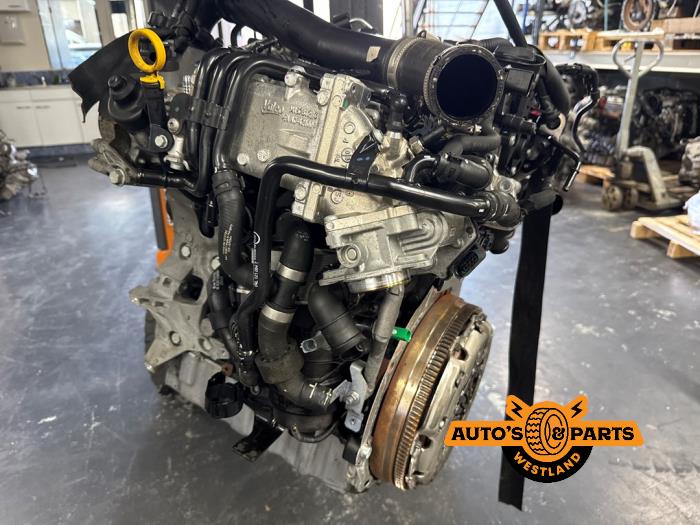 Gebruikte Motor Volkswagen Golf VII (AUA) 1.6 TDI BlueMotion 16V Prijs € 1.950,00 Margeregeling aangeboden door Auto's en Parts Westland B.V.