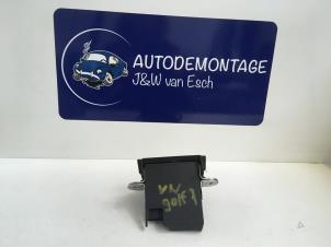 Gebruikte Achterklep Slotmechaniek Volkswagen Golf VII (AUA) 2.0 GTI 16V Prijs € 24,20 Inclusief btw aangeboden door Autodemontage J&W van Esch