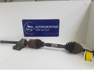 Gebruikte Aandrijfas rechts-voor Opel Zafira (M75) 1.9 CDTI Prijs € 48,40 Inclusief btw aangeboden door Autodemontage J&W van Esch