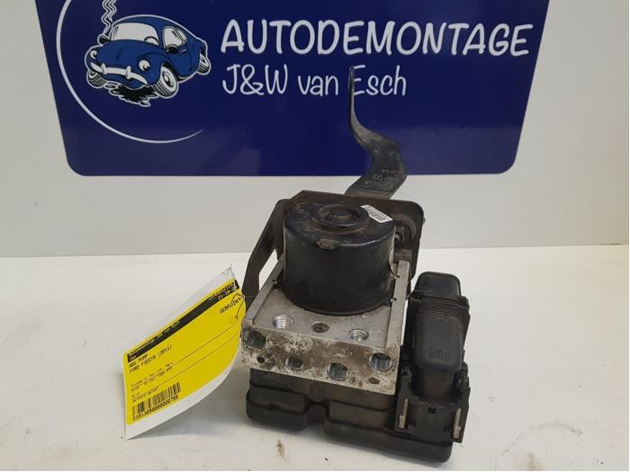Gebruikte ABS Pomp Ford Fiesta 6 (JA8) 1.4 TDCi Prijs € 90,75 Inclusief btw aangeboden door Autodemontage J&W van Esch