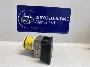 Gebruikte ABS Pomp Opel Astra H (L48) 1.7 CDTi 16V Prijs € 60,50 Inclusief btw aangeboden door Autodemontage J&W van Esch