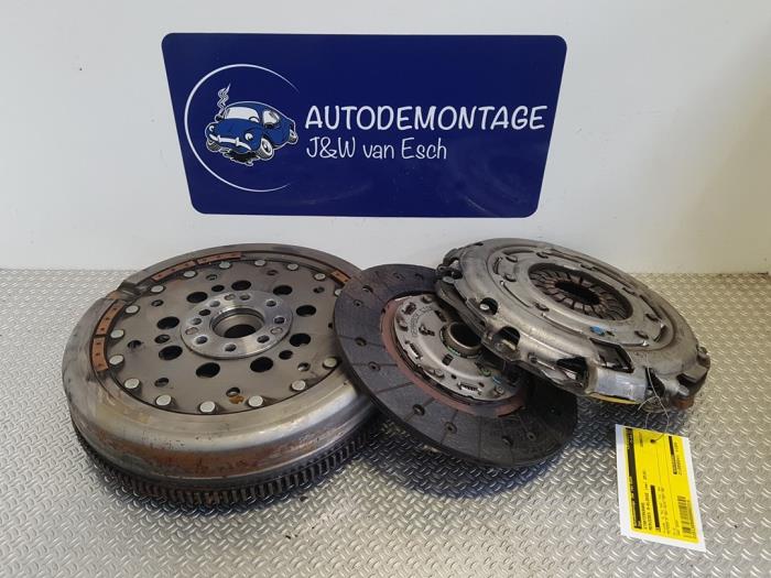 Gebruikte Starterkrans Mercedes A (W176) 1.6 A-200 16V Prijs € 242,00 Inclusief btw aangeboden door Autodemontage J&W van Esch