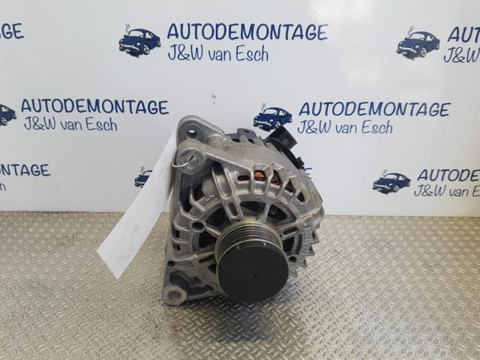 Gebruikte Dynamo Opel Corsa F (UB/UH/UP) 1.2 Turbo 12V 100 Prijs € 78,65 Inclusief btw aangeboden door Autodemontage J&W van Esch