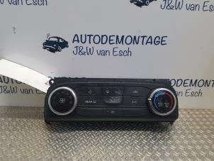 Gebruikte Chaufage Bedieningspaneel Ford Fiesta 7 1.1 Ti-VCT 12V 85 Prijs € 90,75 Inclusief btw aangeboden door Autodemontage J&W van Esch
