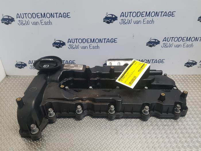 Gebruikte Kleppendeksel Opel Astra K 1.6 CDTI 110 16V Prijs € 72,60 Inclusief btw aangeboden door Autodemontage J&W van Esch