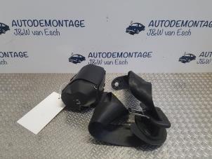 Gebruikte Veiligheidsgordel links-achter Volkswagen Polo V (6R) 1.4 TDI 12V 105 Prijs € 24,20 Inclusief btw aangeboden door Autodemontage J&W van Esch