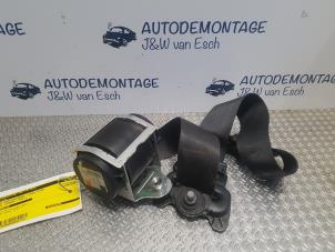 Gebruikte Veiligheidsgordel links-voor Mini Mini (R56) 1.6 16V Cooper Prijs € 36,30 Inclusief btw aangeboden door Autodemontage J&W van Esch