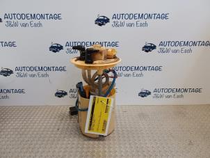 Gebruikte Brandstofpomp Elektrisch Opel Corsa E 1.3 CDTi 16V ecoFLEX Prijs € 42,35 Inclusief btw aangeboden door Autodemontage J&W van Esch