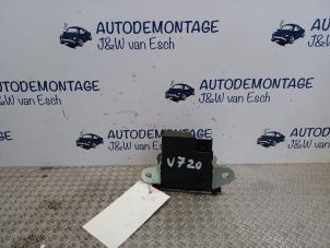 Gebruikte Slotmechaniek Achterklep Volkswagen Polo VI (AW1) 1.0 MPI 12V Prijs € 24,20 Inclusief btw aangeboden door Autodemontage J&W van Esch