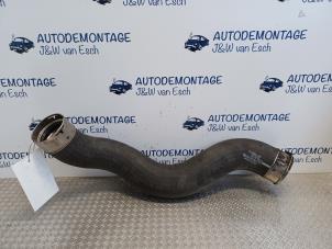 Gebruikte Intercooler Slang Mercedes B (W246) 1.8 B-180 CDI BlueEFFICIENCY 16V Prijs € 24,20 Inclusief btw aangeboden door Autodemontage J&W van Esch