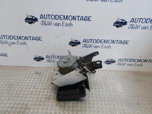 Gebruikte ABS Pomp Peugeot 108 1.0 12V VVT-i Prijs € 96,80 Inclusief btw aangeboden door Autodemontage J&W van Esch